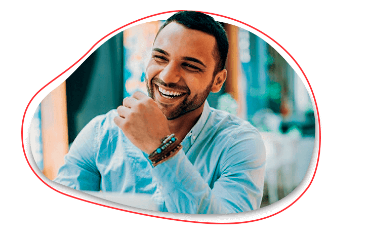 cliente rastreamento veicular feliz